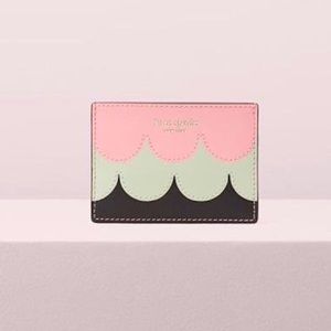 Kate Spade Intarsia Scallop card holder